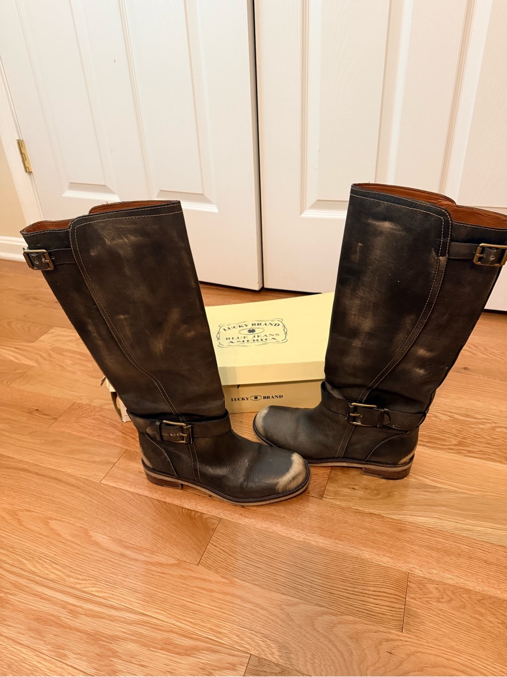 💕EUC Lucky Brand Tall Boots